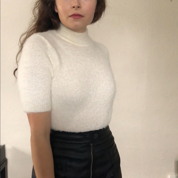 Irresistibly Fuzzy and Soft Sweater! Mock Neck 🥰 - Picture 4 of 7